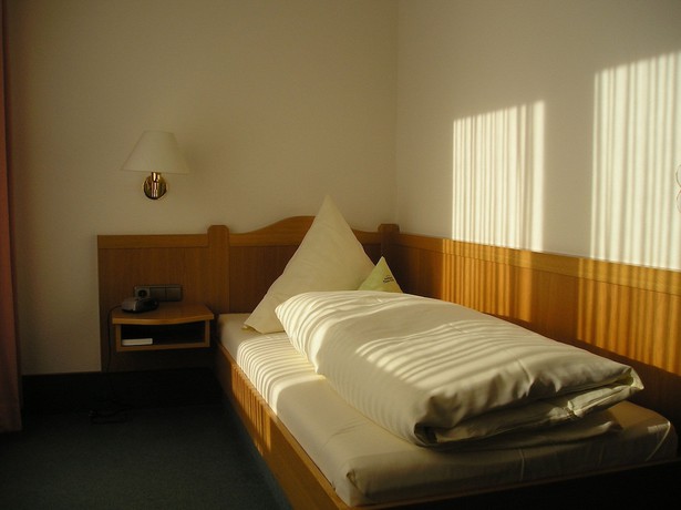 Imagen de la habitación del Hotel Kn&uuml;llhotel Tann-Eck. Foto 16