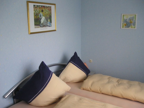 Imagen de la habitación del Hotel Kn&uuml;llhotel Tann-Eck. Foto 17