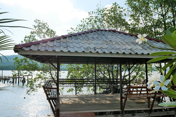 Imagen general del Hotel Ko Nokyai Resort. Foto 7