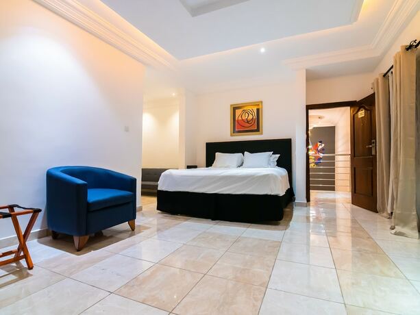 Imagen de la habitación del Hotel KoKo Palm Inn, Accra. Foto 11