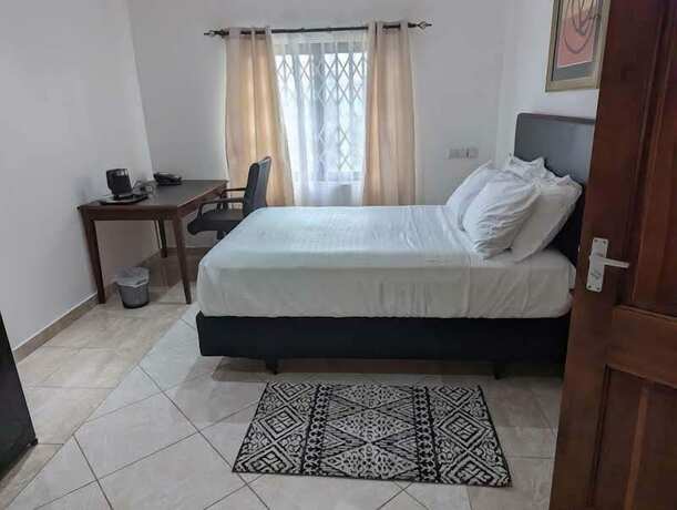 Imagen general del Hotel KoKo Palm Inn, Accra. Foto 8