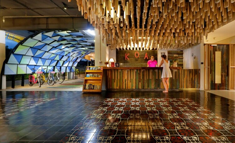 Imagen de los interiores del Hotel Koa D Surfer. Foto 32