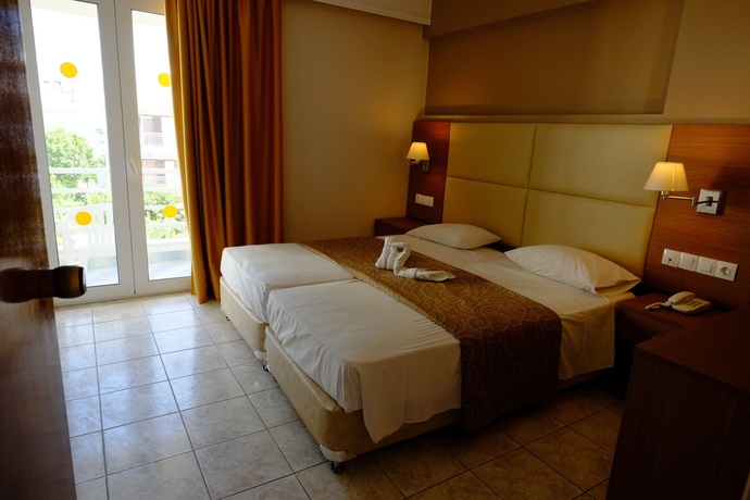 Imagen general del Hotel Koala, Cos. Foto 3