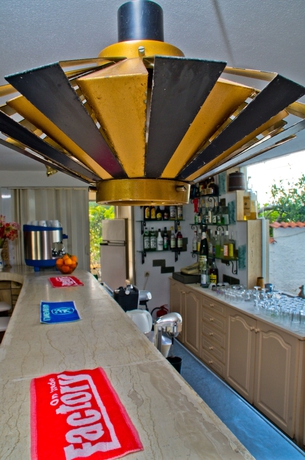 Imagen del bar/restaurante del Hotel Koala, Cos. Foto 5