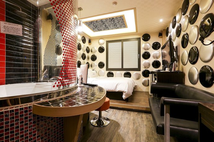 Imagen de la habitación del Hotel Koam Tourist. Foto 2