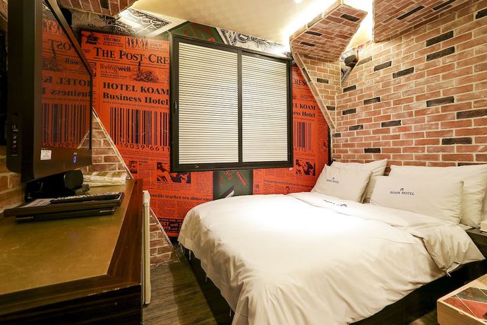 Imagen de la habitación del Hotel Koam Tourist. Foto 5