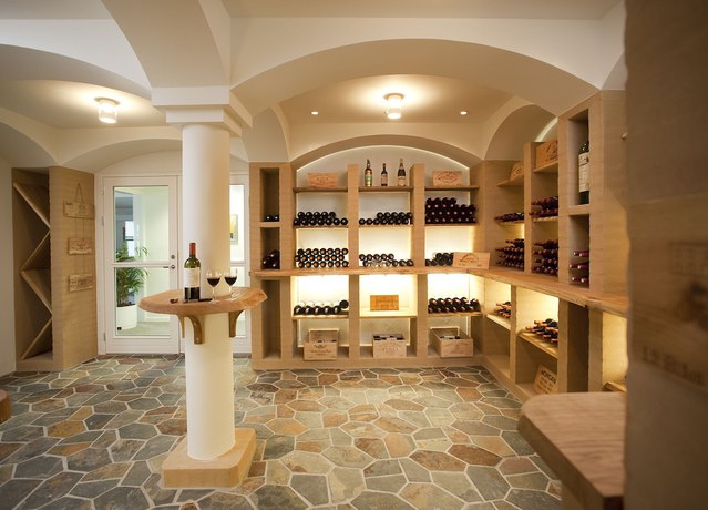 Imagen de los interiores del Hotel Kob&aelig;k Strand. Foto 16