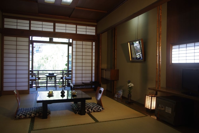 Imagen de la habitación del Hotel Kobayashiya. Foto 7