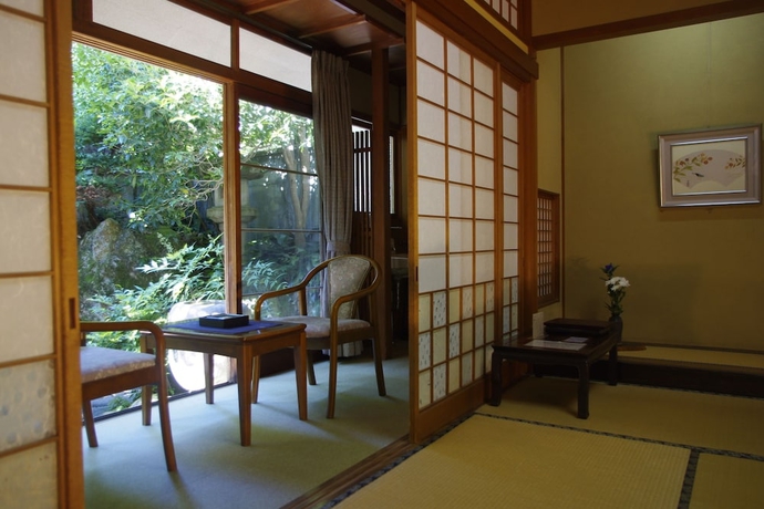 Imagen de la habitación del Hotel Kobayashiya. Foto 8