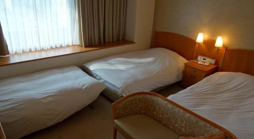 Imagen de la habitación del Hotel Kobe Luminous. Foto 12