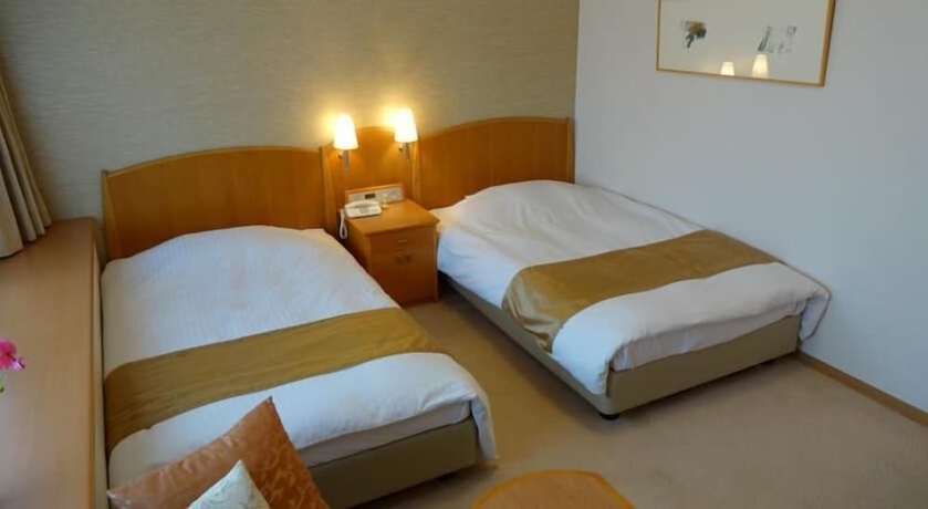 Imagen de la habitación del Hotel Kobe Luminous. Foto 14