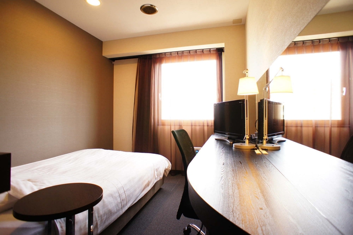 Imagen de la habitación del Hotel Kobe Plaza. Foto 4