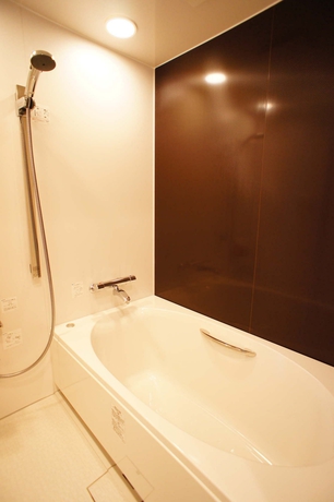 Imagen de la habitación del Hotel Kobe Plaza. Foto 11