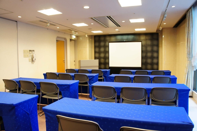 Imagen de los interiores del Hotel Kobe Plaza. Foto 15