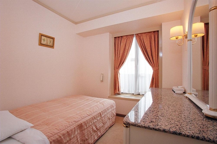 Imagen de la habitación del Hotel Kobe Sannomiya Union. Foto 6