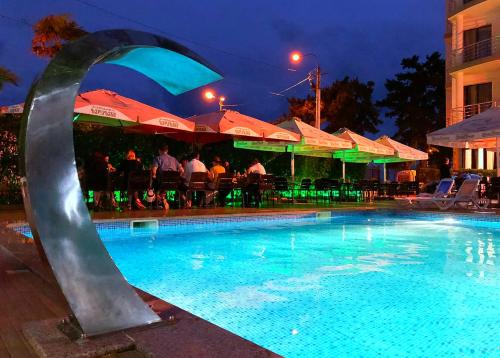 Imagen general del Hotel Kobuleti Pearl Of Sea Hotel & Spa. Foto 5