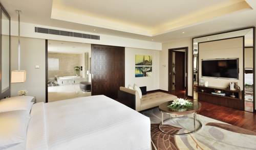 Imagen de la habitación del Hotel Kochi Marriott. Foto 1