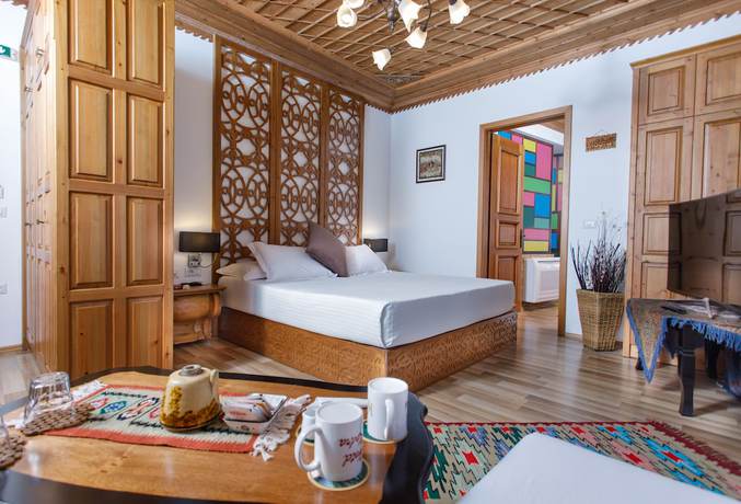 Imagen de la habitación del Hotel Kodra. Foto 11