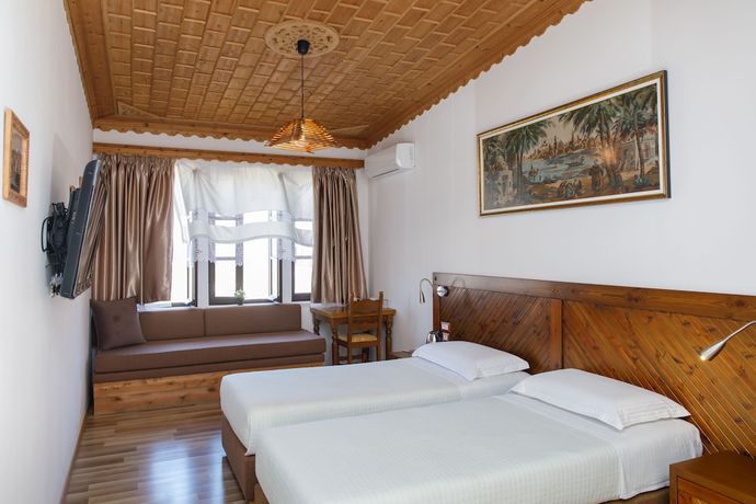 Imagen de la habitación del Hotel Kodra. Foto 15