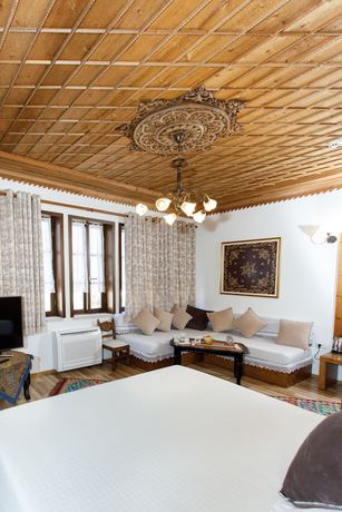 Imagen de la habitación del Hotel Kodra. Foto 16