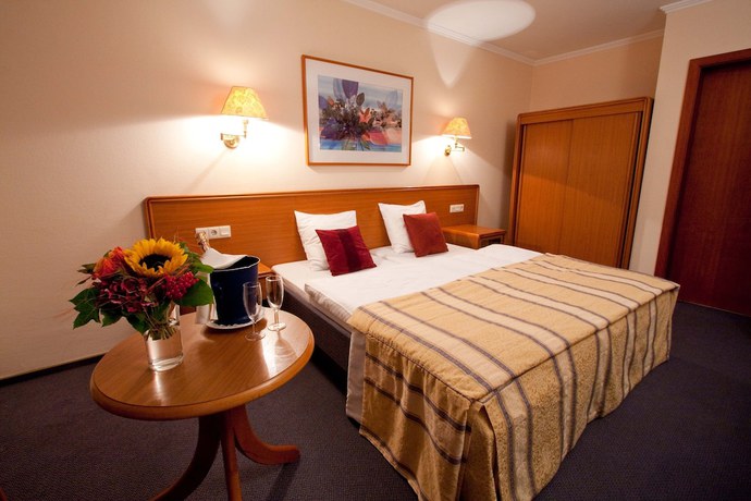 Imagen de la habitación del Hotel Koener Hotel And Spa. Foto 2