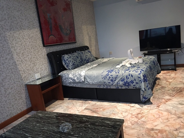 Imagen de la habitación del Hotel Koenig Mansion. Foto 8