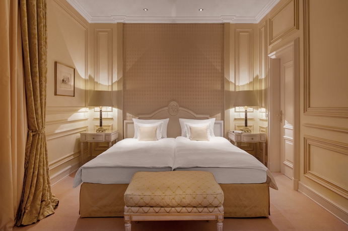 Imagen de la habitación del Hotel Koenigshof, A Luxury Collection, Munich. Foto 12