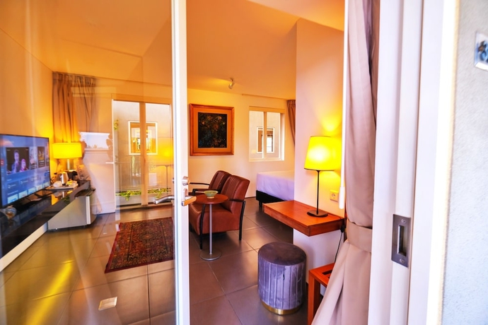 Imagen de la habitación del Hotel KoenoKoeni Boutique. Foto 2