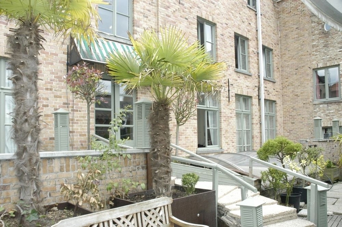 Imagen de los exteriores del Hotel Koffieboontje. Foto 8