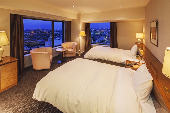 Imagen de la habitación del Hotel Kofu Kinenbi. Foto 6