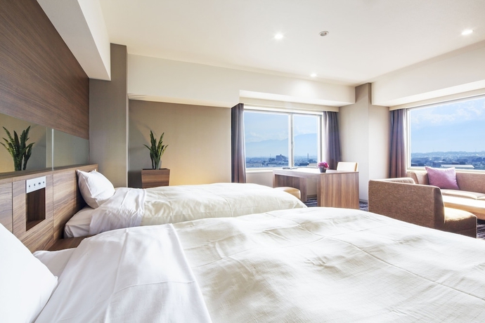 Imagen de la habitación del Hotel Kofu Kinenbi. Foto 8
