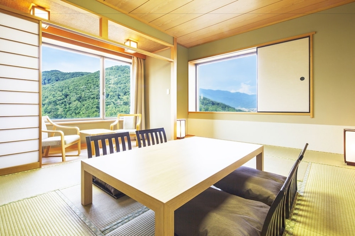 Imagen de la habitación del Hotel Kofu Kinenbi. Foto 14