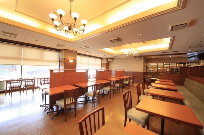 Imagen del bar/restaurante del Hotel Kofu Washington Plaza. Foto 2