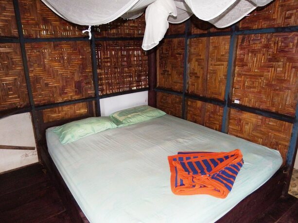 Imagen de la habitación del Hotel Koh Chang Resort Ranong. Foto 15