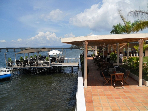 Imagen del bar/restaurante del Hotel Koh Kong Bay Hotel. Foto 8