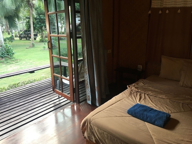 Imagen de la habitación del Hotel Koh Kood Neverland Beach Resort. Foto 5