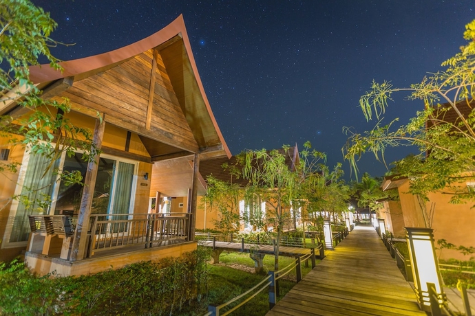 Imagen de la habitación del Hotel Koh Kood Paradise Beach. Foto 6