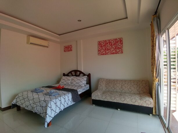 Imagen general del Hotel Koh Larn De Beach. Foto 2