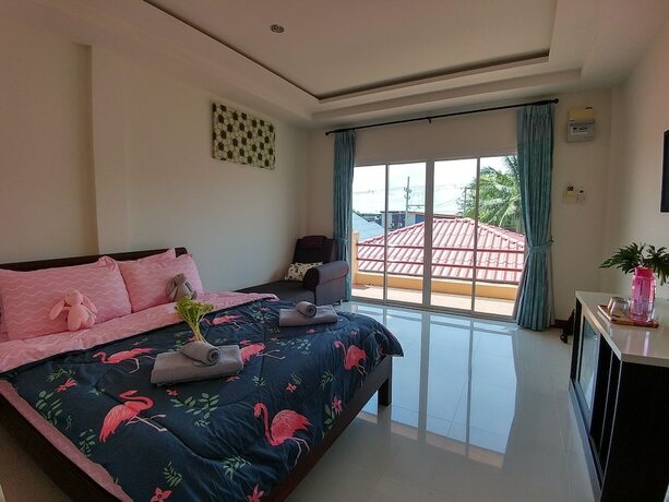 Imagen general del Hotel Koh Larn De Beach. Foto 7