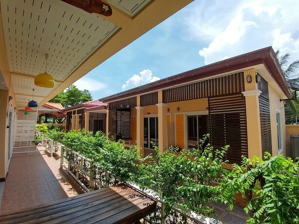 Imagen general del Hotel Koh Larn De Beach. Foto 15