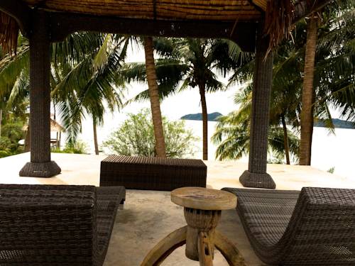 Imagen de la habitación del Hotel Koh Mak Ao Kao White Sand Beach. Foto 9