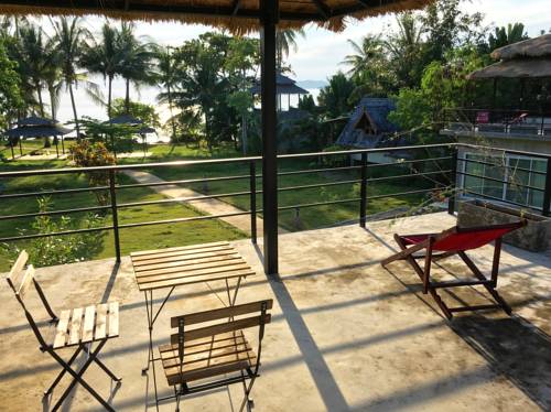 Imagen de la habitación del Hotel Koh Mak Ao Kao White Sand Beach. Foto 11