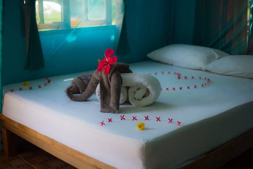 Imagen de la habitación del Hotel Koh Mook Garden Beach Resort. Foto 3