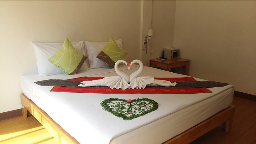 Imagen de la habitación del Hotel Koh Mook The Sun Great Resort. Foto 5
