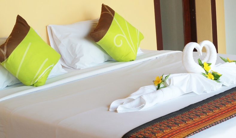 Imagen de la habitación del Hotel Koh Mook The Sun Great Resort. Foto 12