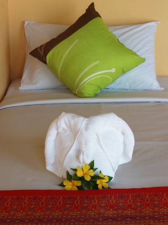 Imagen de la habitación del Hotel Koh Mook The Sun Great Resort. Foto 18