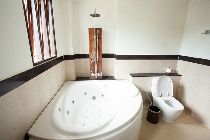 Imagen de la habitación del Hotel Koh Tao Regal Resort. Foto 11