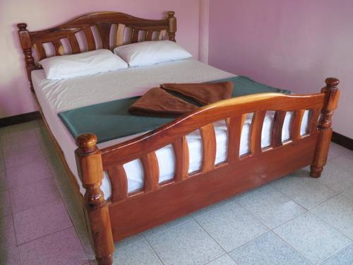 Imagen de la habitación del Hotel Koh Tao Relax Freedom Beach Resort. Foto 6