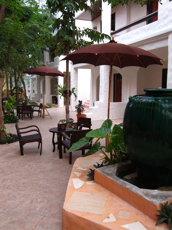 Imagen de los interiores del Hotel Koh Tao Toscana. Foto 17