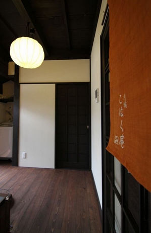 Imagen de los interiores del Hotel Kohakuan Machiya Residence Inn. Foto 9